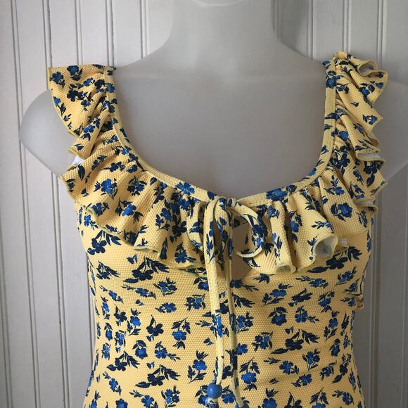 JESSICA SIMPSON Retail $98 Yellow Floral Delight Ruffle One Piece Size Medium - Picture 2 of 7